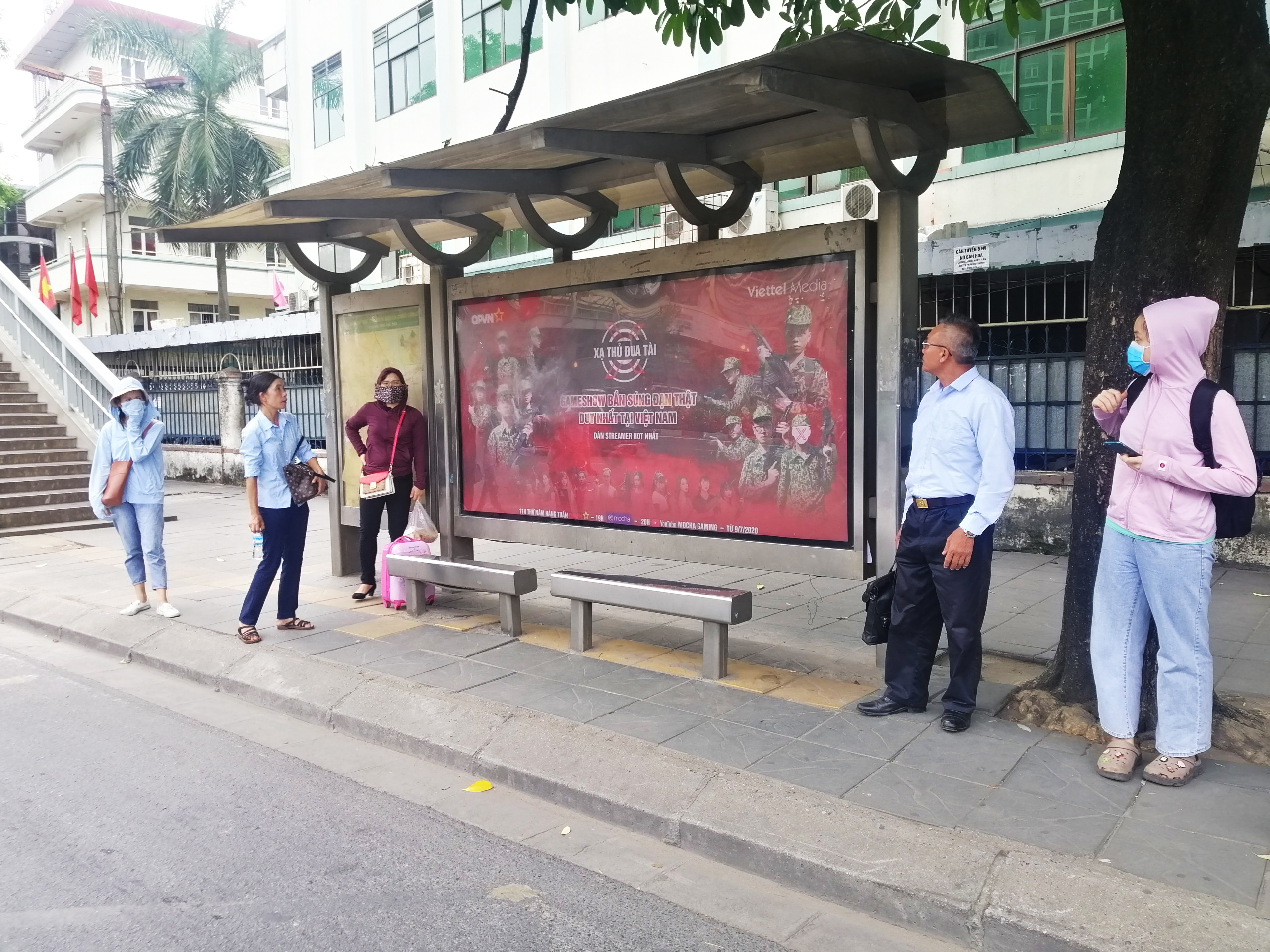 Quảng cáo nhà chờ xe bus Hải Phòng